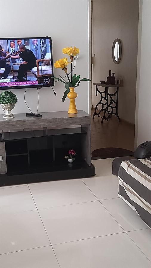 Bem Localizado Apartamento 2 Quartos Orla Rio Vermelho Ha 20 Min Da Barra-Ondina Internet Arcondicionado Salvador Luaran gambar